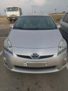 Toyota Prius 1.8L (30 Kuza)