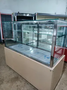 Şirniyyat soyuducusu