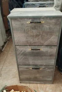 Ayaqqabı şkafı hazır