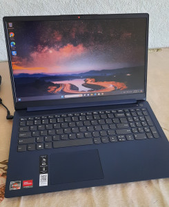 Lenovo Ideapad 1