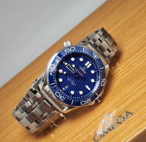 Omega Q86