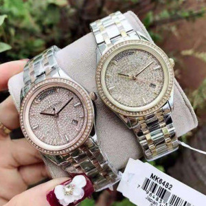 Michael Kors S570