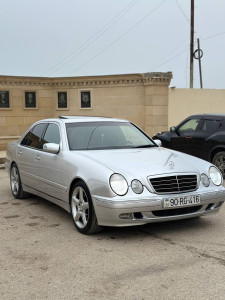 Mersedes W210, 1999-cu il