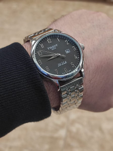 Tissot N218